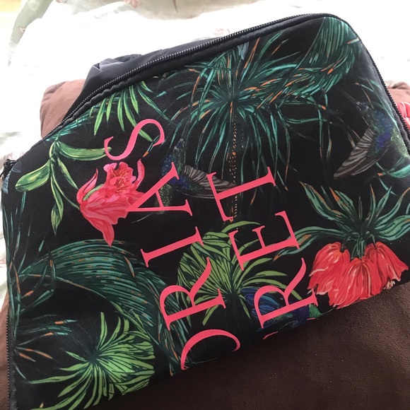 Victoria’s Secret floral bag - Picture 4 of 4